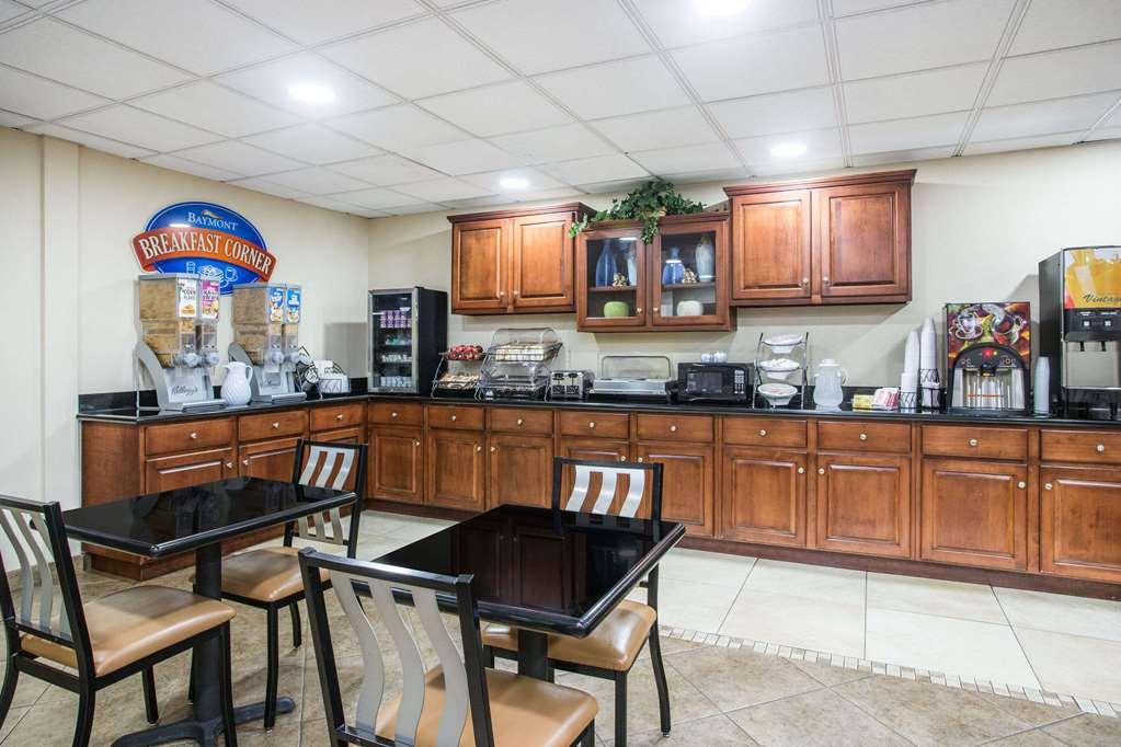 Baymont By Wyndham Savannah South Τζώρτζταουν Εξωτερικό φωτογραφία